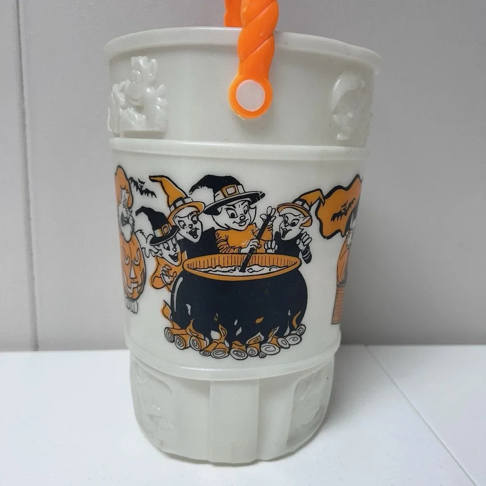 VTG‎ 1993 Cinemark Theatres Popcorn Bucket Halloween Theme Candy Glow In Dark